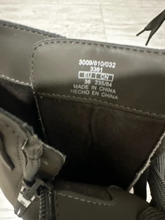 Zara Olive Green Lace-Up Combat Boots with Chunky Sole - Picture 8 of 8